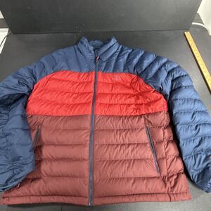 L.L.Bean Men's Size XXL 650 Fill Power Down Puffer Jacket Blue Red 516721
